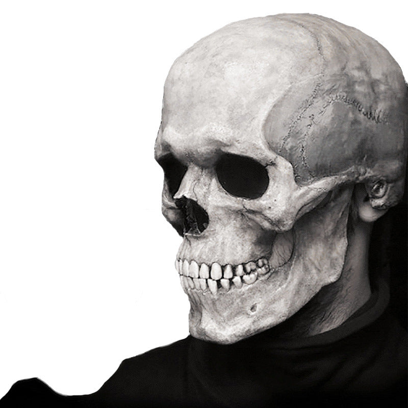 Skull mask with movable mouth